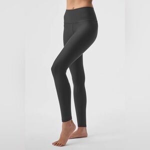 🩶 ALO Gray High-Waisted Leggings